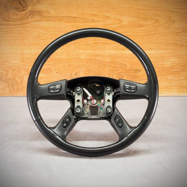 Kierownica Hummer H2 przed obszyciem