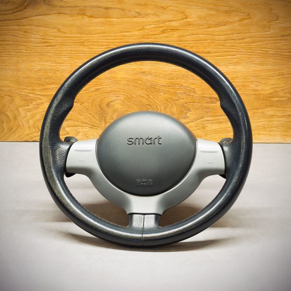 Kierownica Smart Roadster przed modyfikacją Kierownica Smart Roadster przed modyfikacją