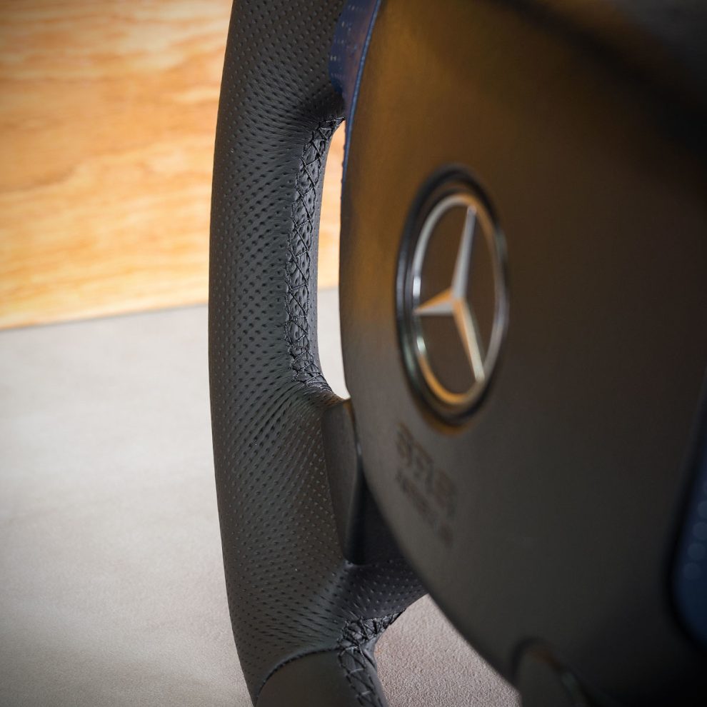 Modyfikacja i obszycie kierownicy Mercedes-Benz SLK R170