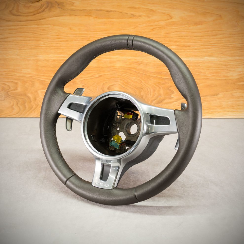 Obszycie kierownicy Porsche 911