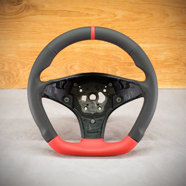 Kierownica Mercedes-Benz SLK R171 po modyfikacji Kierownica Mercedes-Benz SLK R171 po modyfikacji