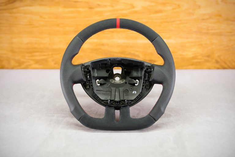 Modyfikacja obszycie kierownicy Renault Twingo II RS Modyfikacja obszycie kierownicy Renault Twingo II RS