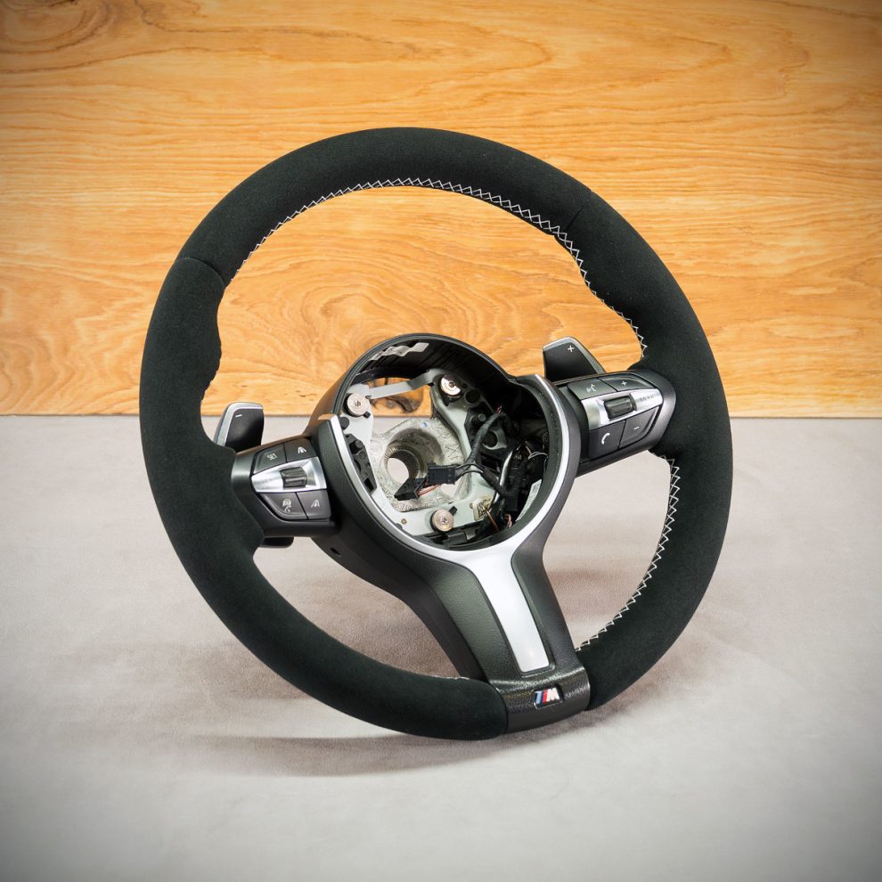 Obszycie kierownicy BMW F13