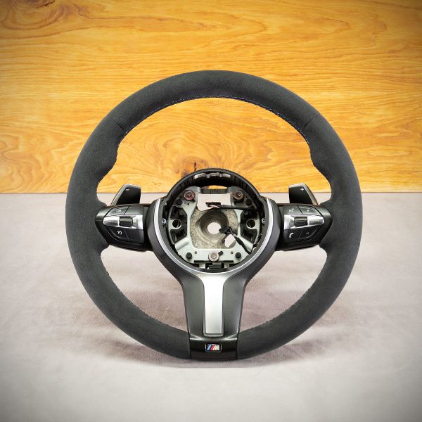 Kierownica BMW F23 po obszyciu Kierownica BMW F23 po obszyciu