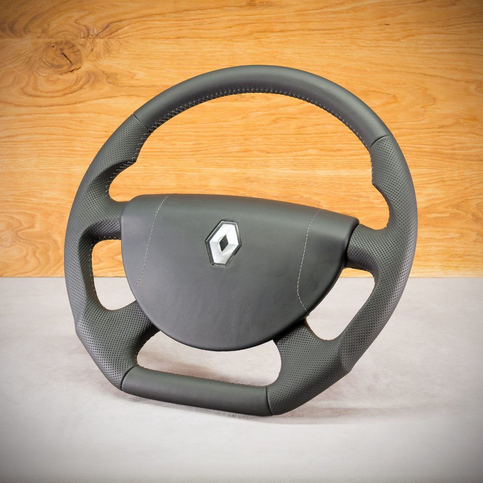 Modyfikacja i obszycie kierownicy Renault Magnum