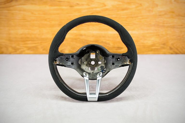 Obszycie kierownicy Alfa Romeo Giulia