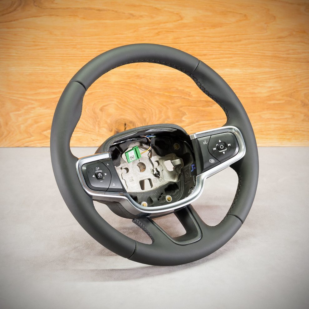 Obszycie kierownicy Volvo XC40