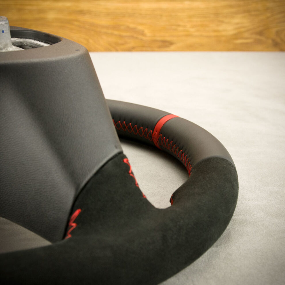 Modyfikacja i obszycie kierownicy Opel Adam S 2018